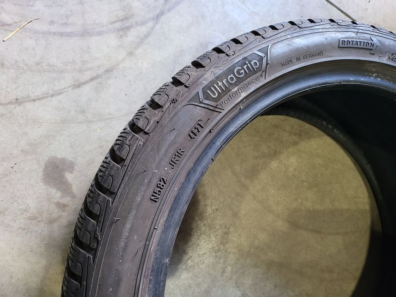 225/45/19 GOODYEAR 4бр