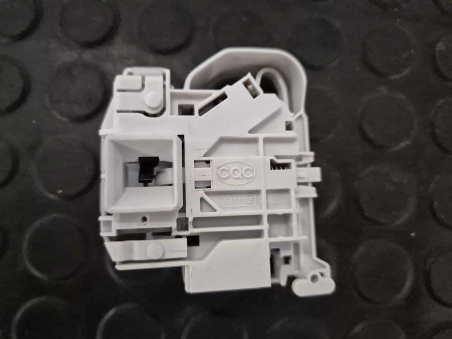 Mecanism blocare usa masina de spalat Bosch serie 4 WAN / C29