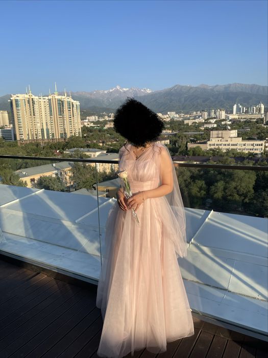 Вечернее платье