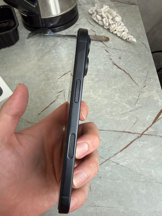 Iphone 16 128gb black