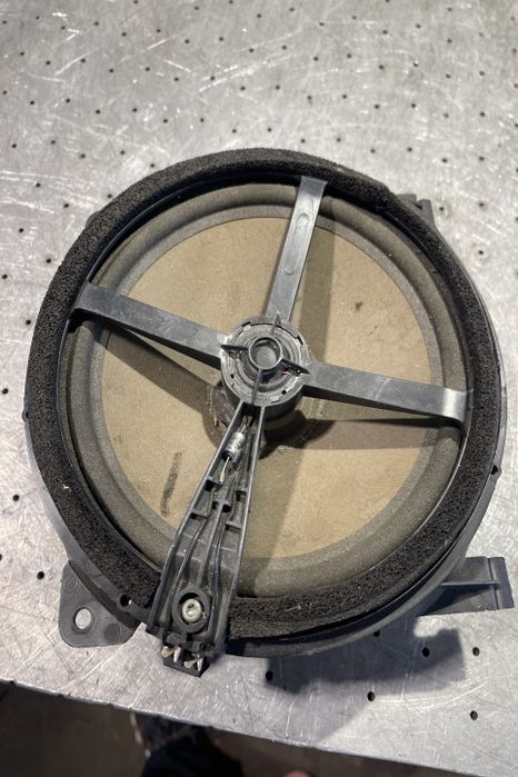 Boxa speaker 30745942 Volvo S60 prima generatie (facelift)