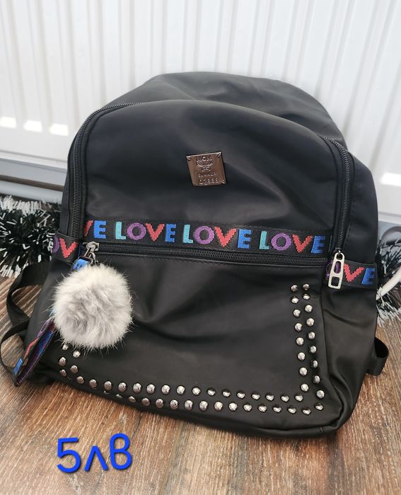 Дамски чанти и раници, много запазени до 15лв