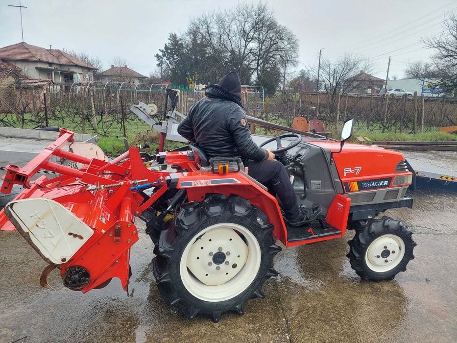 Трактор Кубота 18 коня