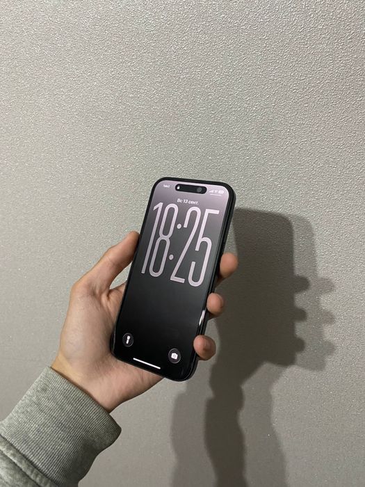 Продам IPhone 15 256/96%