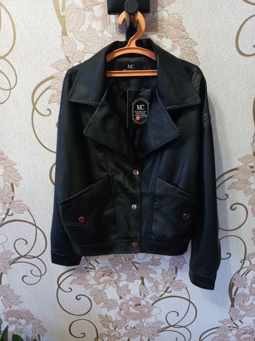 Продам кожаную куртку