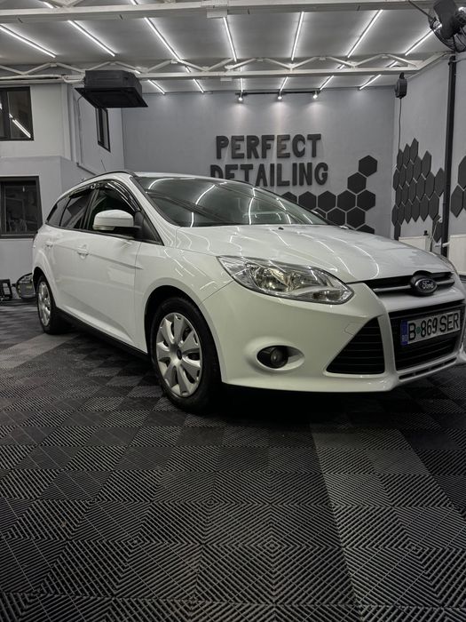 Inchiriez PRIUS  auto uber/bolt