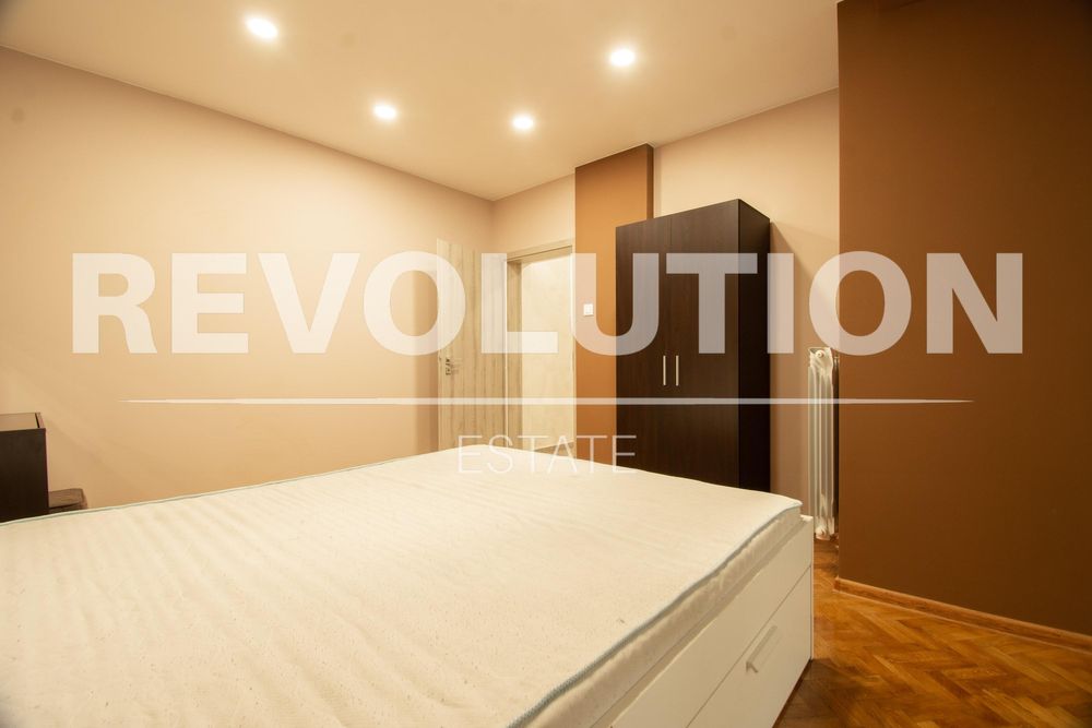 Дава се под наем Двустаен апартамент в София, Център - 70 кв.м за 750 € - Снимка #7