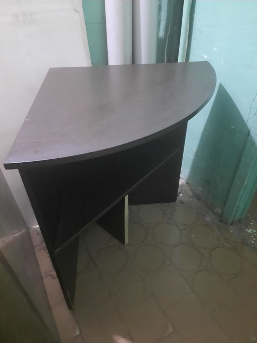 Продам подставку под Тв