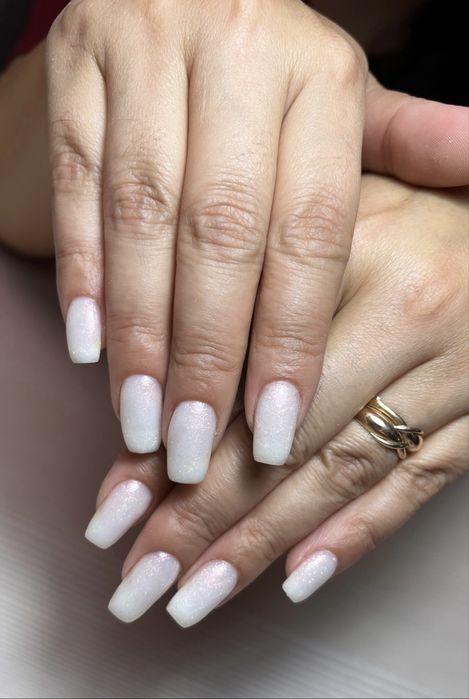 Ищу моделей 3500 Маникюр Педикюр