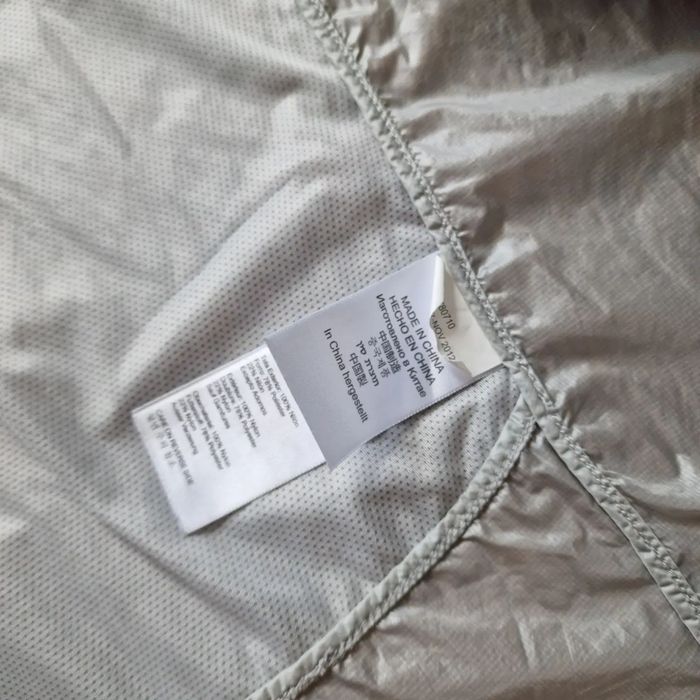 Страхотно мъжко тънко яке ветровка MARMOT размер L