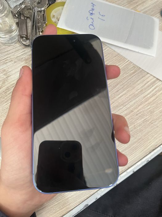 Iphone 16 ideal aybi kichkina holi bor