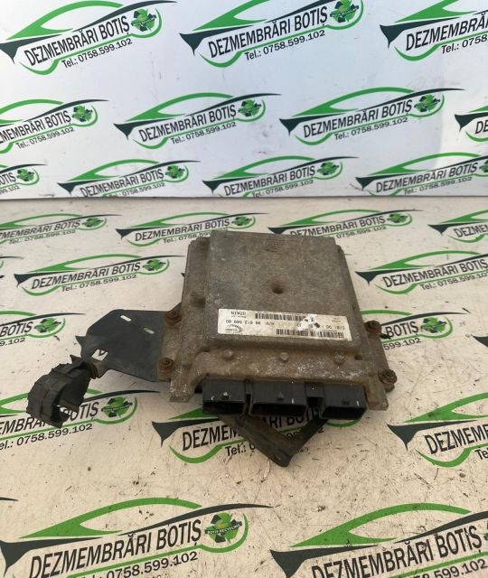 Calculator motor ECU 96 612 569 80 Opel Corsa C