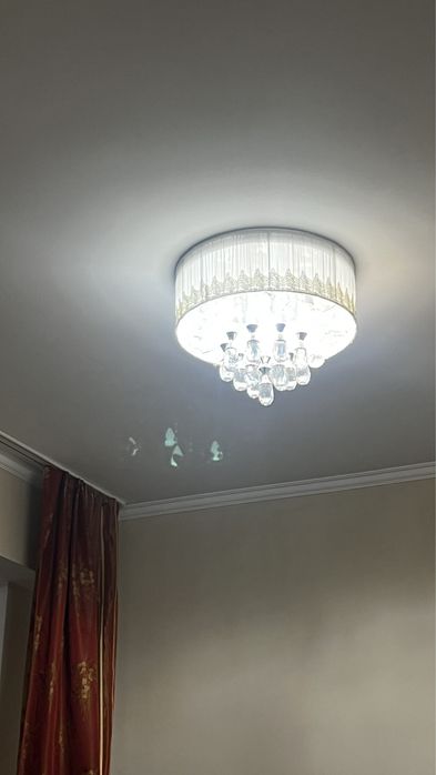 Люстра компактная