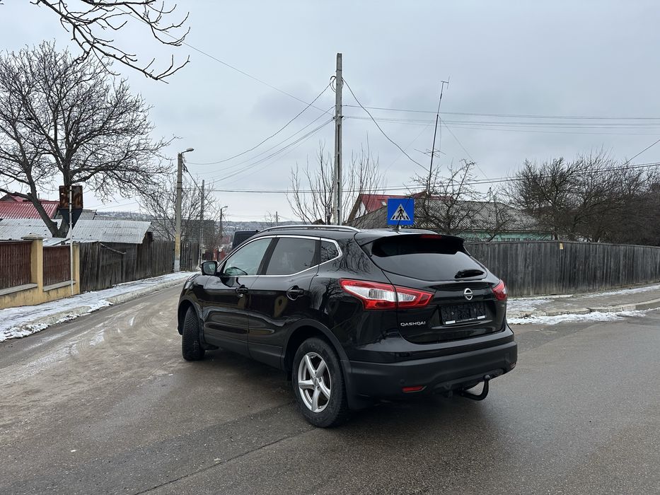 NISSAN QASHQAI TEKNA 4X4 an 2014/1.6Dci-131cp/Navi/Piele/IPanoramic!
