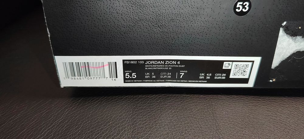 Nike Jordan Zion 4,номер 38