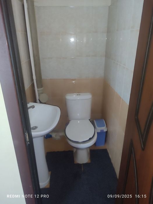 Oilaga ijaraga beriladi.Manzil Agora oldi (Airaport yoʻli)9 dom 5 xona