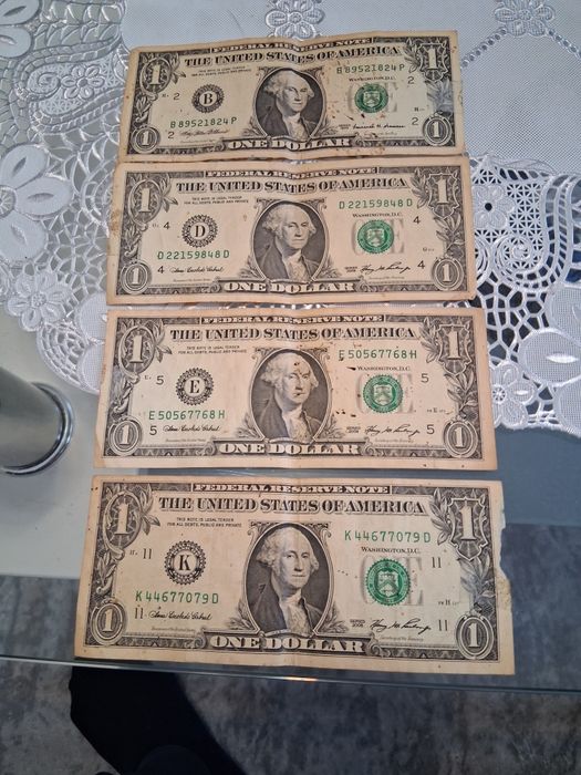 различни ретро пари от България и други държави