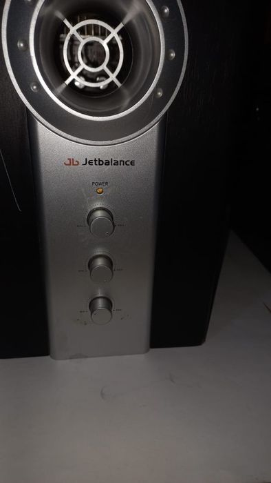 Продам  1  Колонку на 220 вольт за 2500 тг.