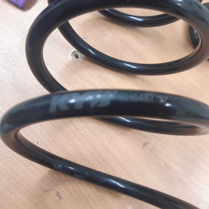 Задни пружини за Тойота Ярис до 2005 г. Kayaba