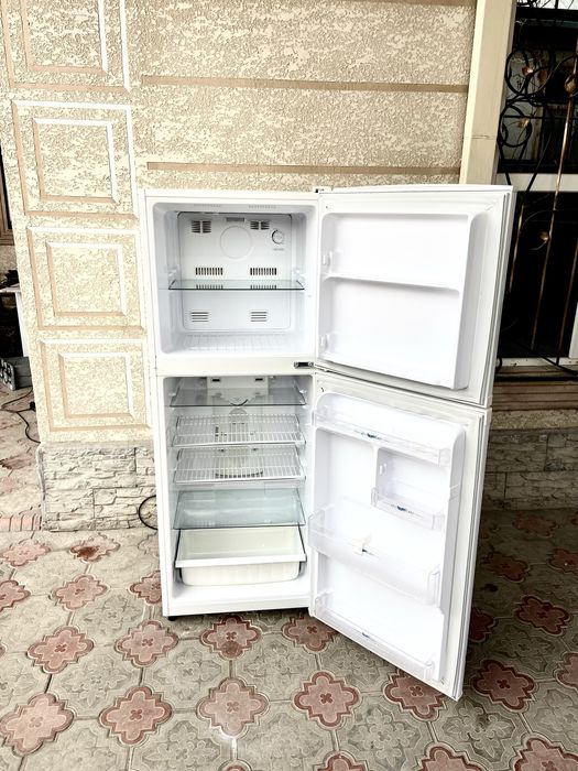 Продам холодильник рабочий 100% с доставкой