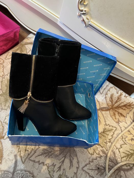 Женская обувь