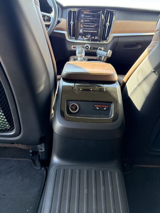 Volvo V90 T8 Inscription Plug-in Hybrid AWD