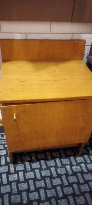Продам срочно тумбочки