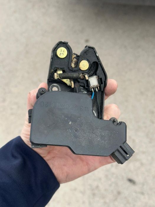 Hoda accord 7 багажник открыватель