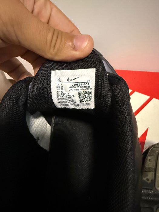 НОВИ обувки nike air max plus 3