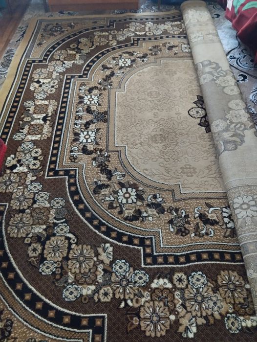 Продам ковёр!В отличном состоянии!