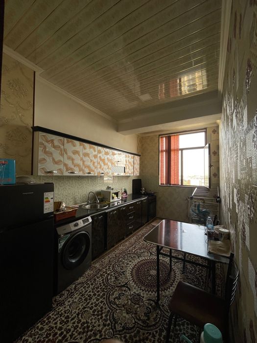 1 хонали уй хамма обстановкаси билан ижарага берилади 200$