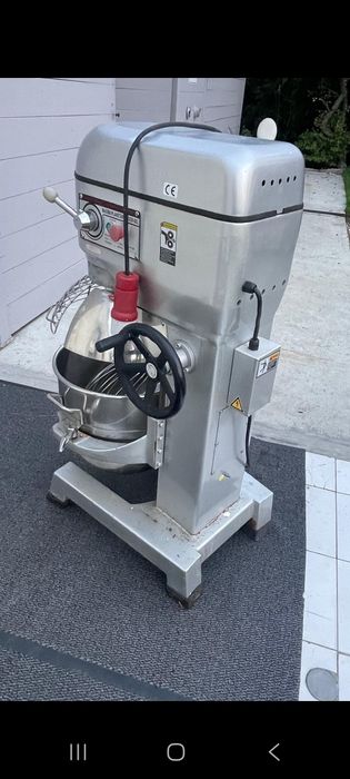 Mixer planetar 60ltr