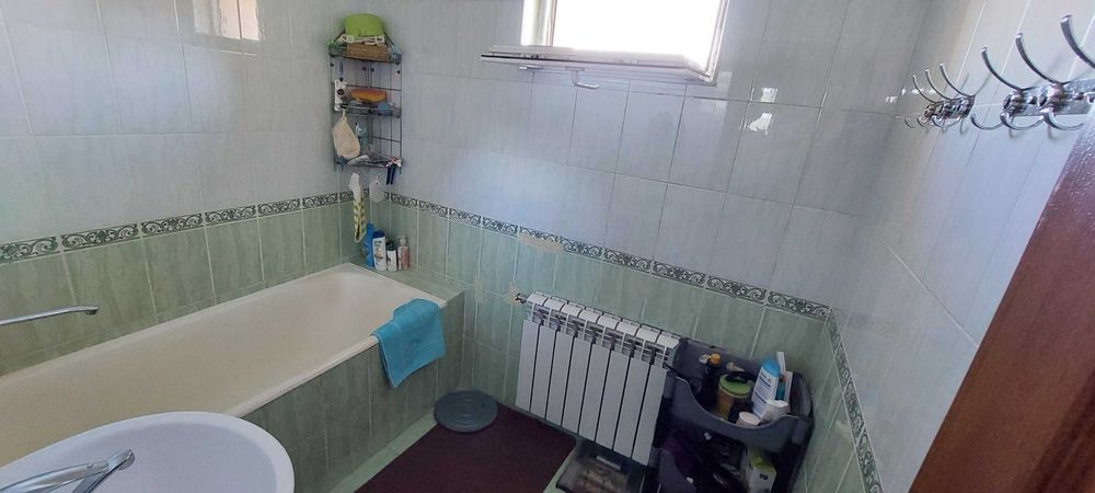 СРОЧНО продаётся квар. 4/4/4, 77 серия в Центре, Юнусабадский хокимят