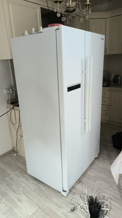 Холодильник стиральная машина