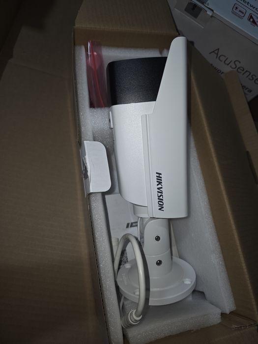 Camera supraveghere IP exterior Hikvision AcuSense DS-2CD2T63G2-4I28, 6 MP, IR 80 m, 2.8 mm,