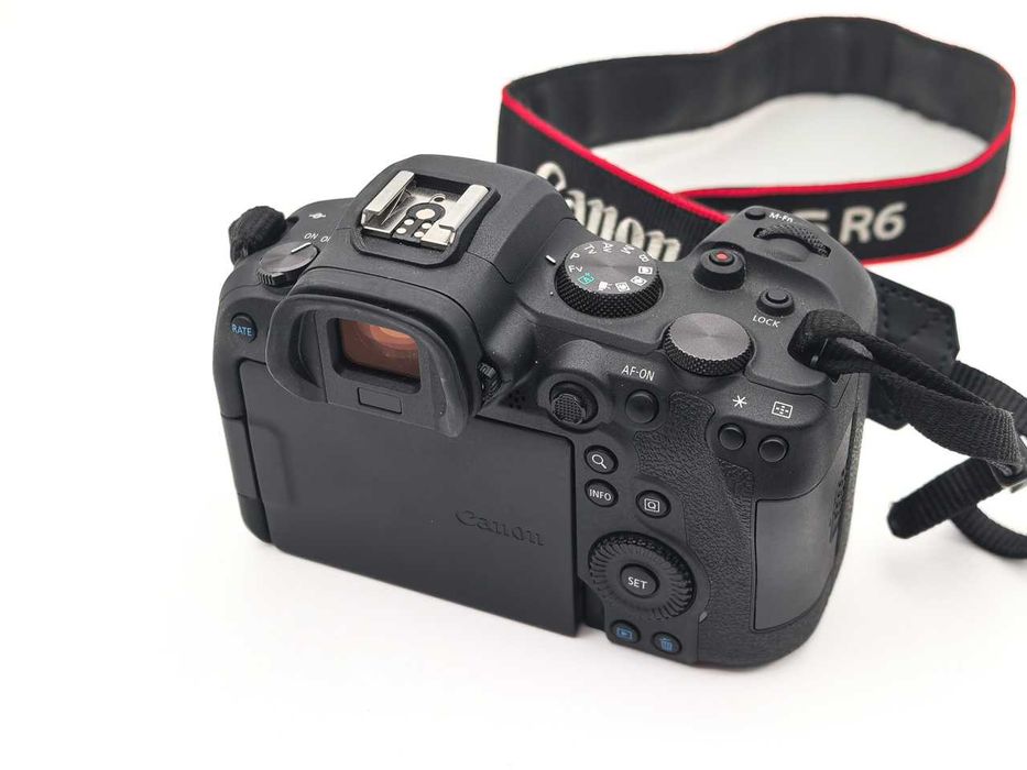 Aparat Canon EOS R6 11.000 cadre