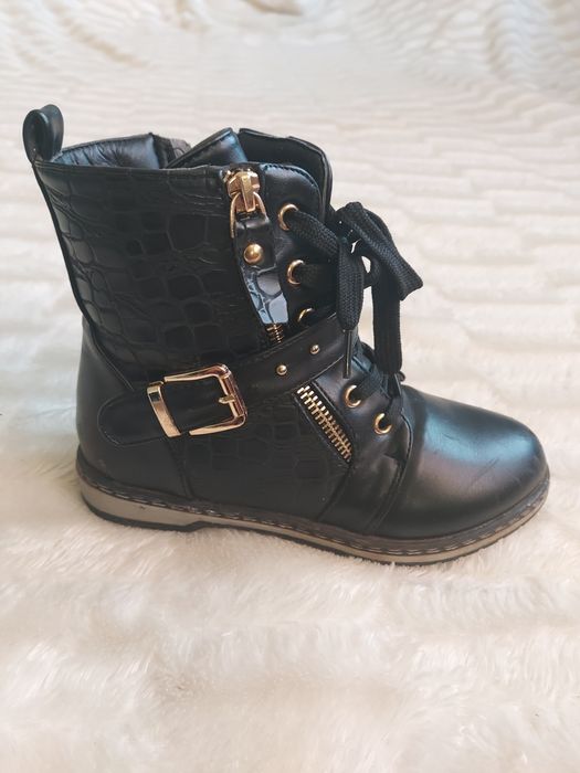 Детская обувь для детей