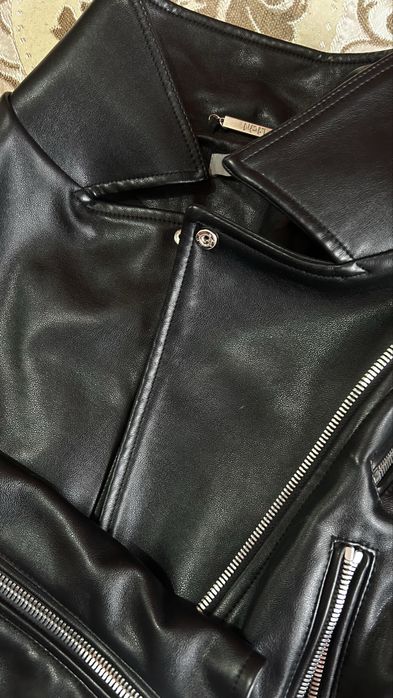 Женская кожанная куртка