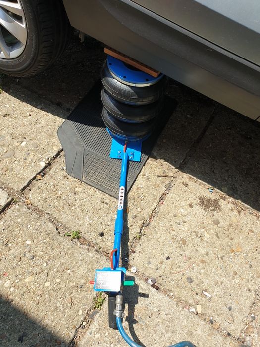 Cric pneumatic 5 tone