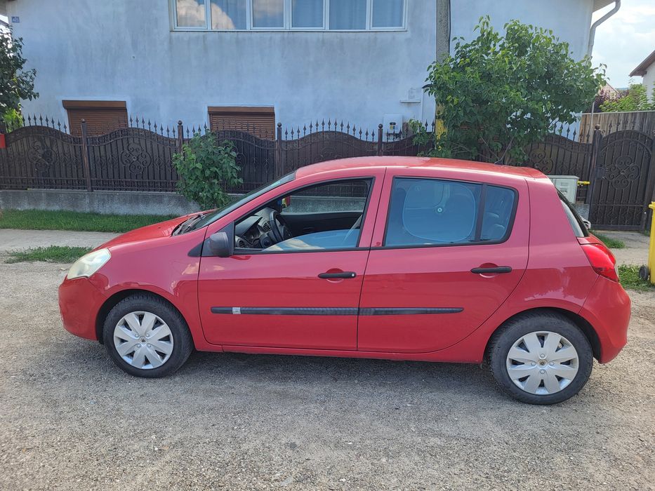 RENAULT Clio 2010 — imagine 2
