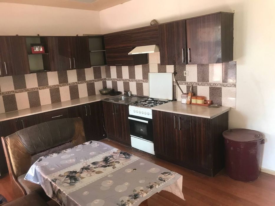 Срочно ховли сотилади. Таш обл.