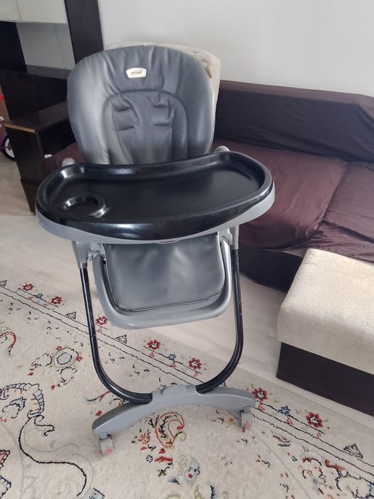 Стол для кормления