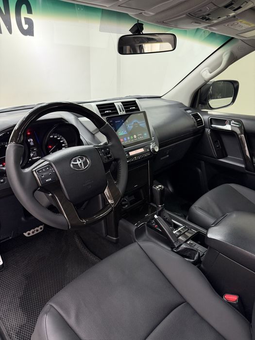 Land cruiser prado 150 xolati ideal 2016 radnoy . Toyota prado sotilad