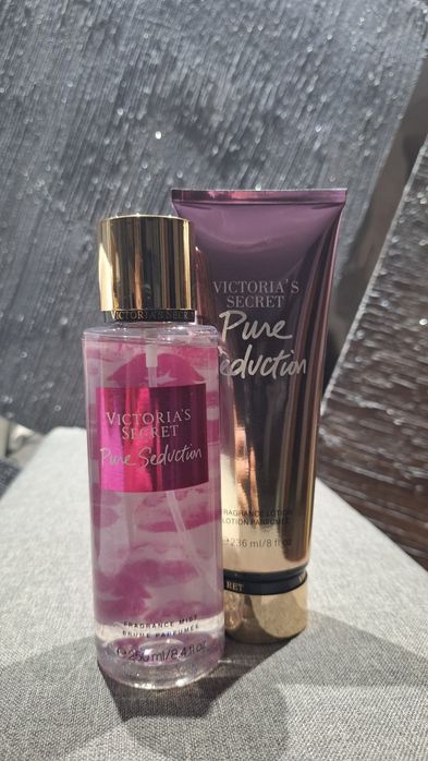Set Victoria's Secret
nefolosit