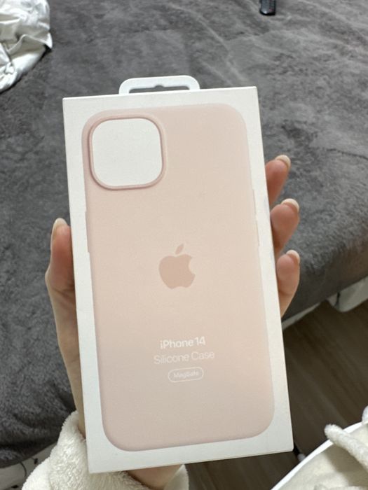 Husa de protectie Apple cu MagSafe pentru iPhone 14, Silicon, Roz