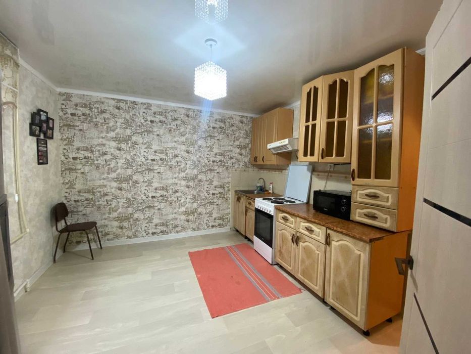 Продам 1комн кв 8мкр Бывшее МСО