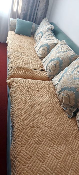 Продаётся  диван