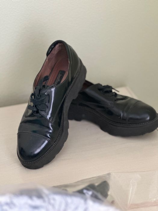 Продам обувь женскую