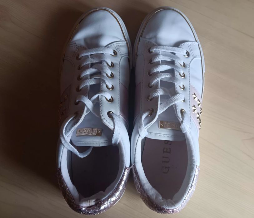 Кожени  кецове Guess