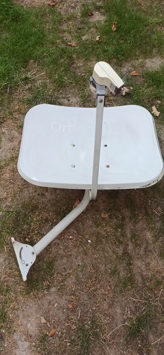 Antena satelit Orange